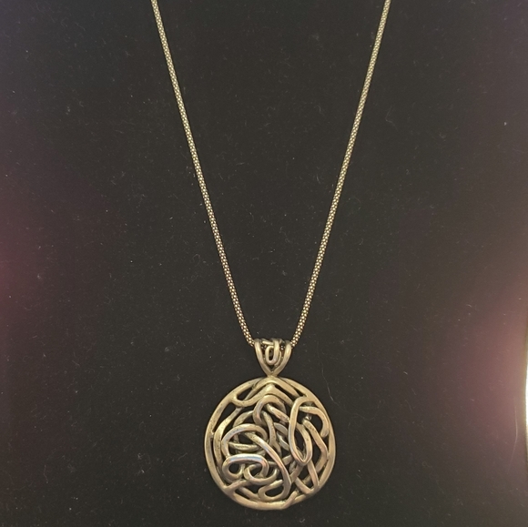Silpada 925 Woven Knot Pendant on 925 Silver Silpada Chain - Picture 7 of 16